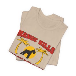 Mange Hills Doggie Day Care T‑Shirt - Image 3
